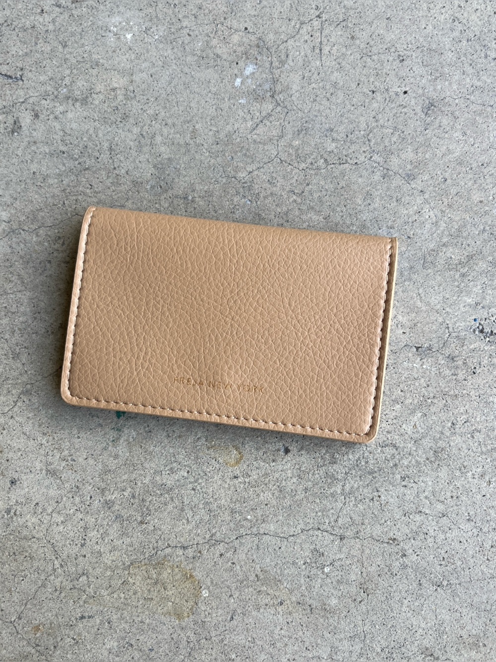 Freja New York Tan Leather Card Holder